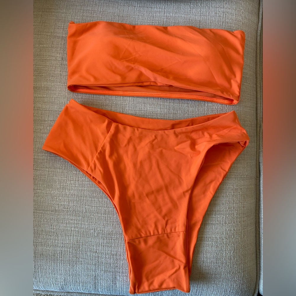 ZAFUL 2 piece strapless swimsuit